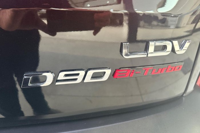 2025 LDV D90 Executive