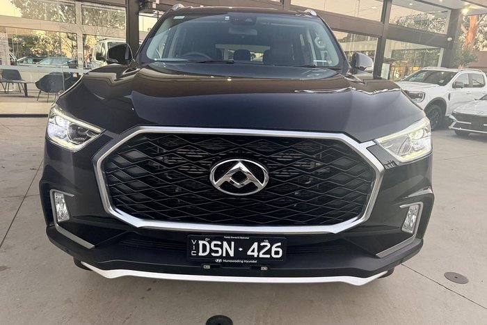 2025 LDV D90 Executive