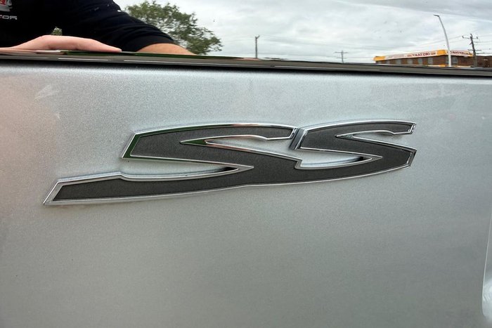 2016 Holden Commodore SS V Redline
