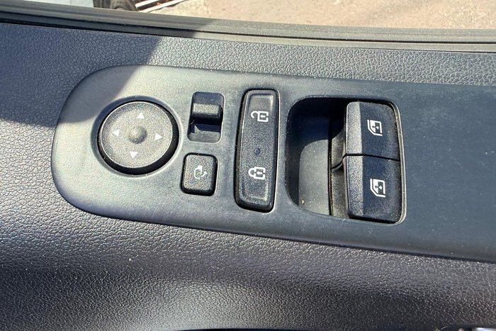 2024 Hyundai STARIA LOAD