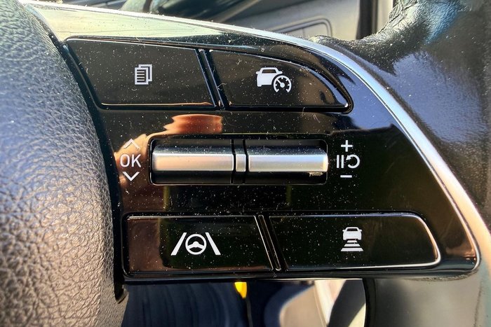2024 Hyundai STARIA LOAD