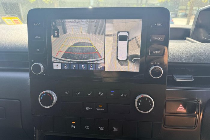 2024 Hyundai STARIA LOAD