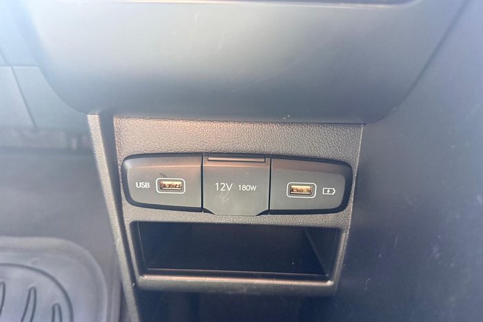 2024 Hyundai STARIA LOAD