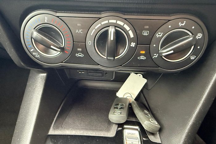 2017 Mazda 3 Maxx