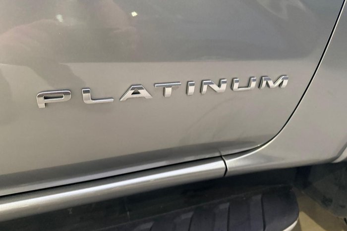 2025 Ford Everest Platinum