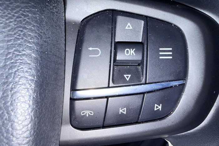 2025 Ford Everest Platinum