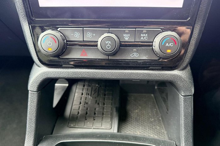 2025 Ford Everest Trend