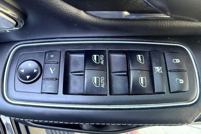 2021 RAM 1500 Limited RamBox
