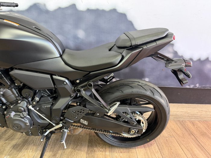 2026 Yamaha MT-07 HOAT MDNMD MAT DARK GRAY METALLIC