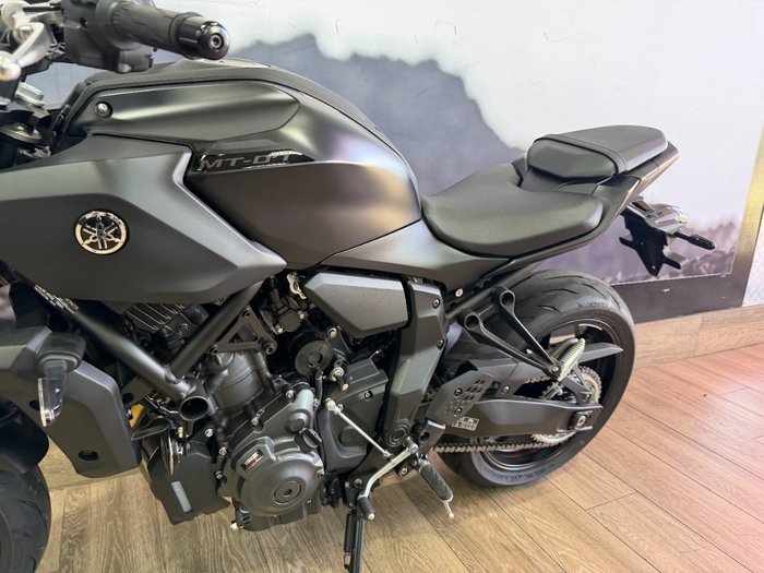 2026 Yamaha MT-07 HOAT MDNMD MAT DARK GRAY METALLIC