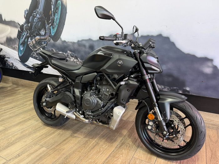 2026 Yamaha MT-07 HOAT MDNMD MAT DARK GRAY METALLIC