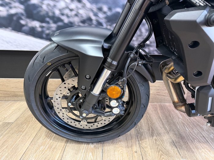 2026 Yamaha MT-07 HOAT MDNMD MAT DARK GRAY METALLIC