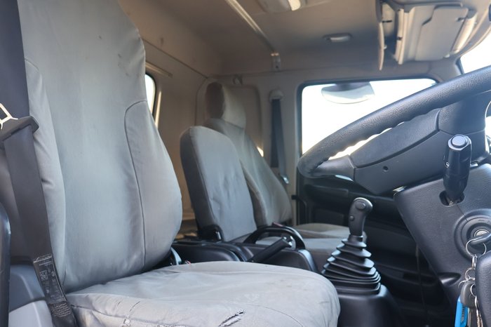 2022 HINO GT 1528
