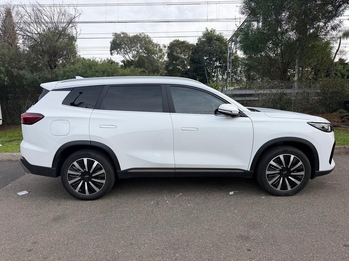 2025 Chery Tiggo 8 Super Hybrid Ultimate