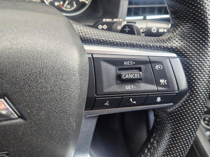 2022 Mitsubishi Outlander LS