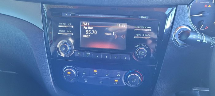 2014 Nissan X-TRAIL ST
