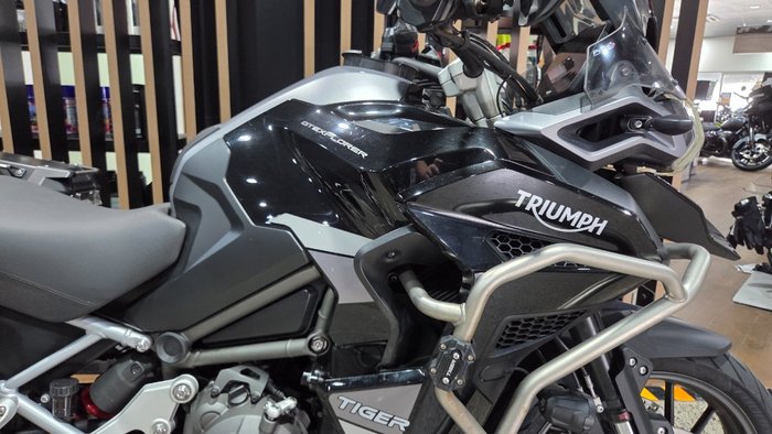 2024 Triumph TIGER 1200 GT EXPLORER Black