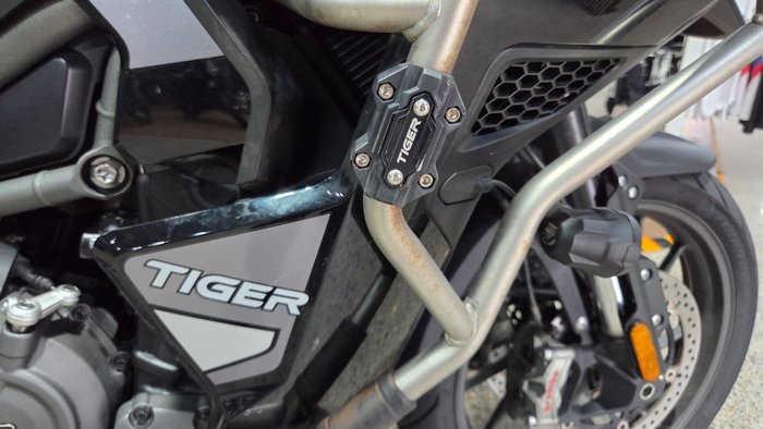 2024 Triumph TIGER 1200 GT EXPLORER Black