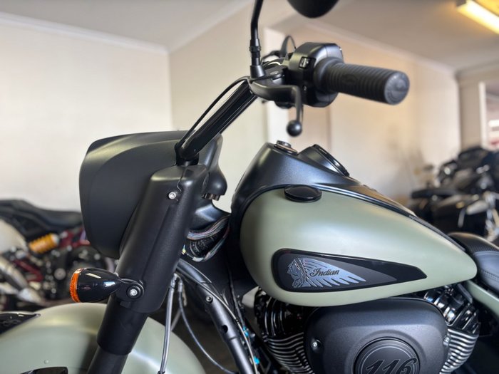 2025 Indian SPRINGFIELD DARK HORSE Green