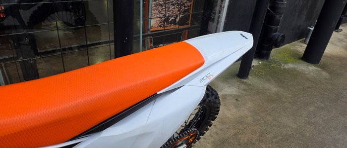 2023 Ktm 300 SX WHITE