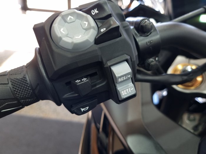 2025 Suzuki GSX-S1000GT Black