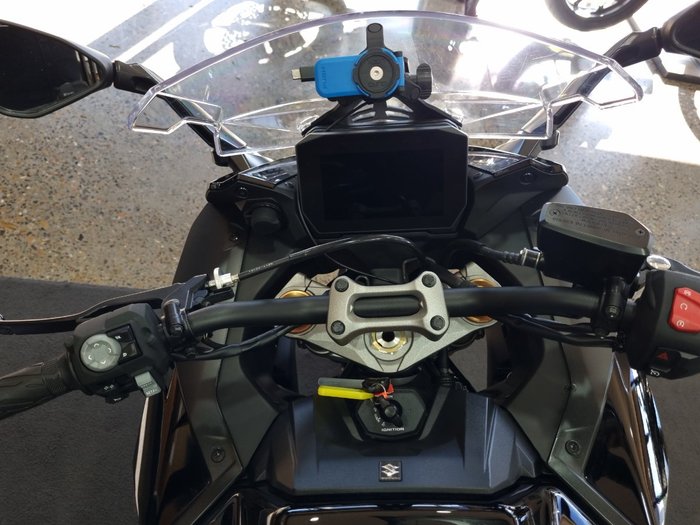 2025 Suzuki GSX-S1000GT Black