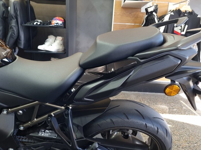 2025 Suzuki GSX-S1000GT Black