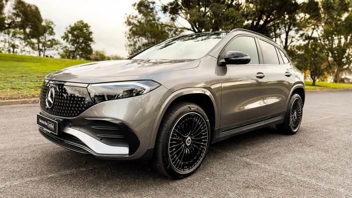 2024 Mercedes-Benz EQA 250+ Night Edition
