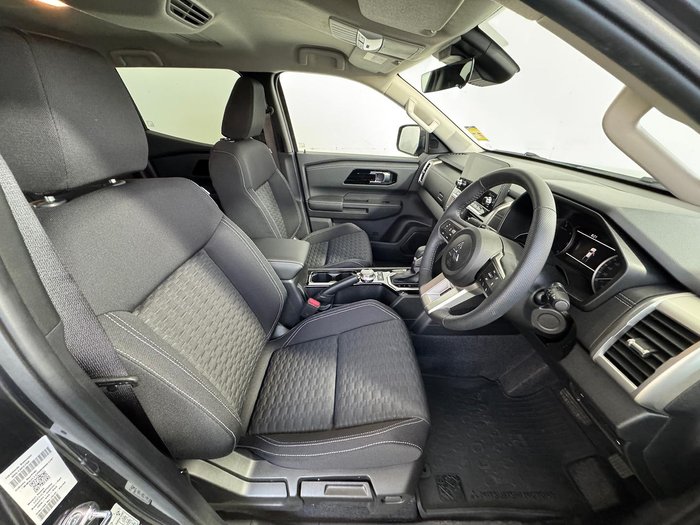 2025 Mitsubishi Triton GLS