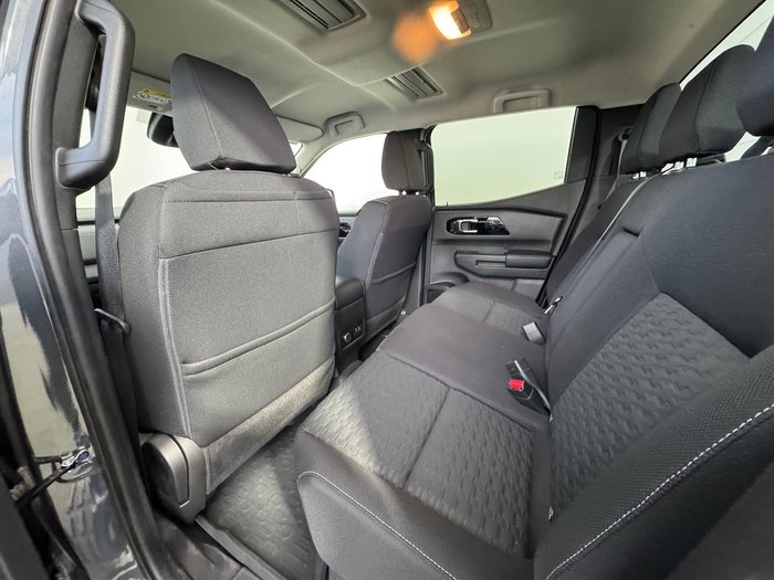 2025 Mitsubishi Triton GLS