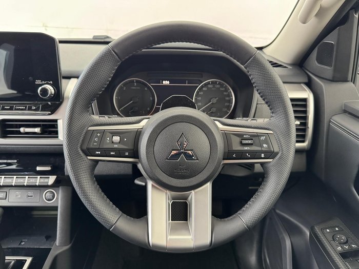 2025 Mitsubishi Triton GLS