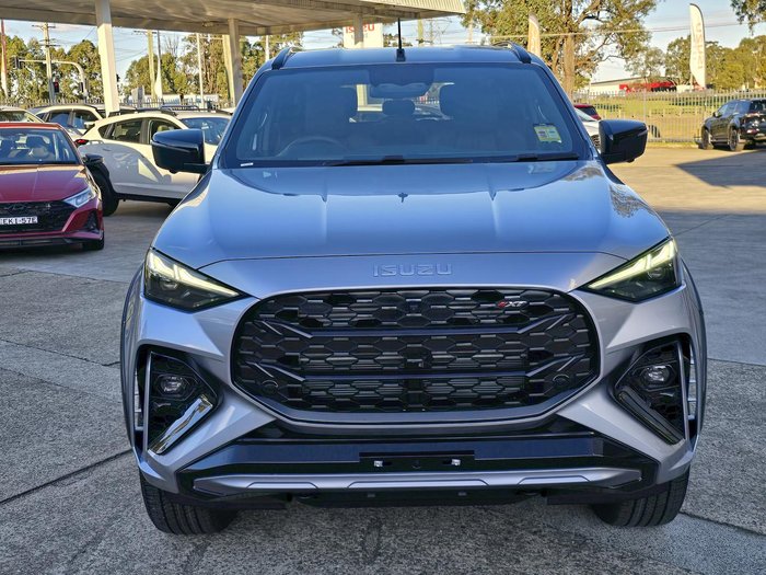 2026 Isuzu MU-X X-TERRAIN