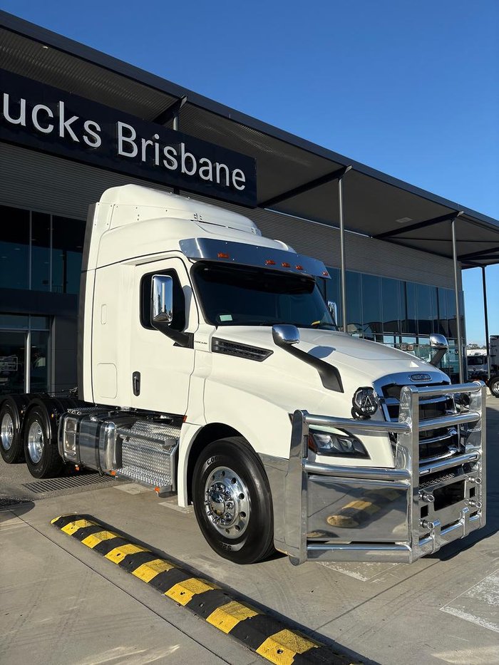 2024 Freightliner Cascadia