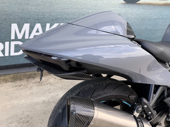 2021 Suzuki GSX1300RR (HAYABUSA) GREY