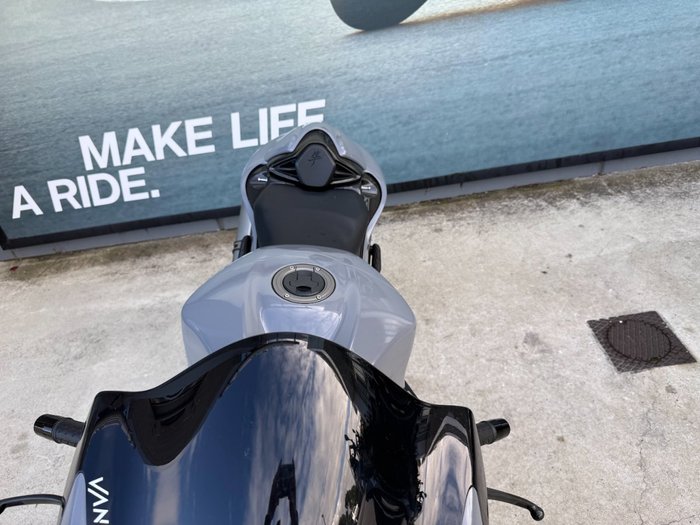2021 Suzuki GSX1300RR (HAYABUSA) GREY