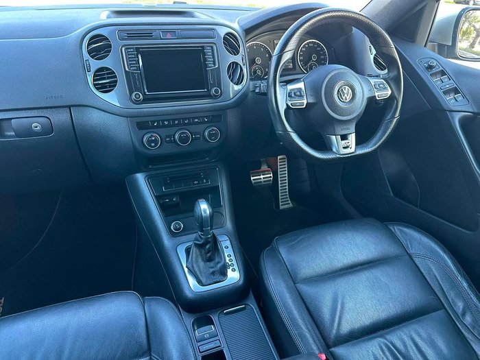 2015 Volkswagen Tiguan 155TSI R-Line