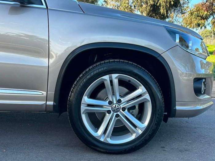 2015 Volkswagen Tiguan 155TSI R-Line