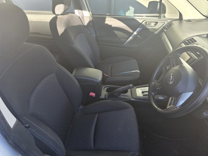 2014 Subaru Forester 2.5i