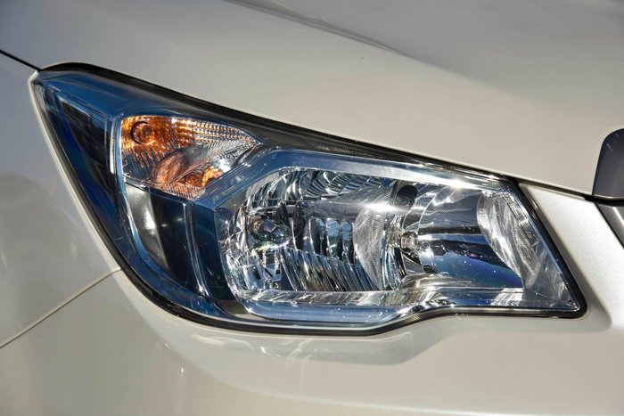 2014 Subaru Forester 2.5i