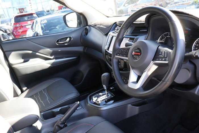 2022 Nissan Navara PRO-4X