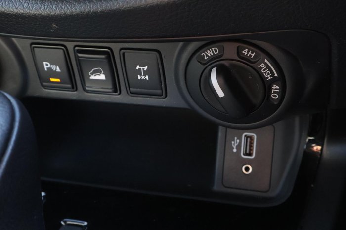 2022 Nissan Navara PRO-4X