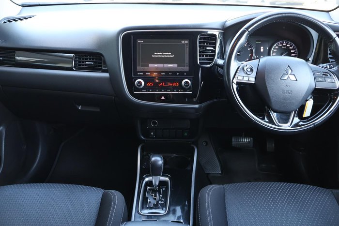 2019 Mitsubishi Outlander ES