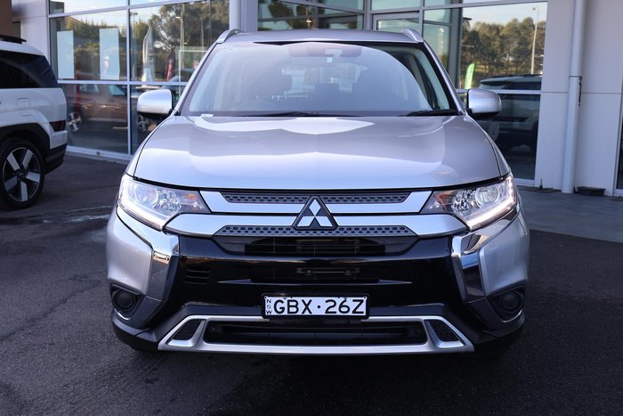 2019 Mitsubishi Outlander ES