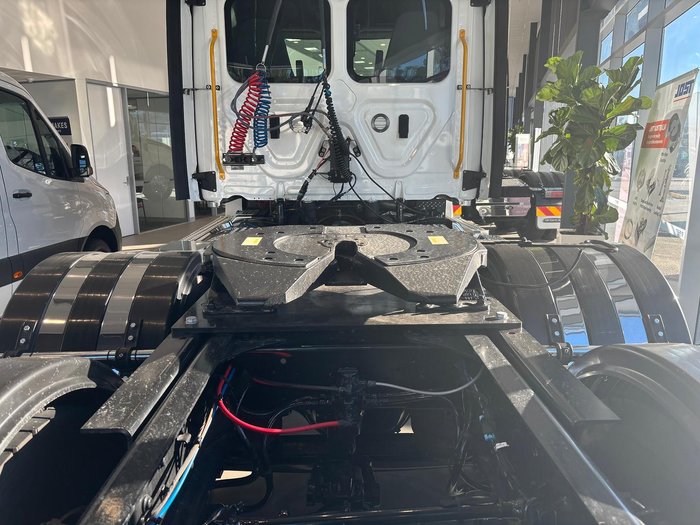 2024 Freightliner Cascadia