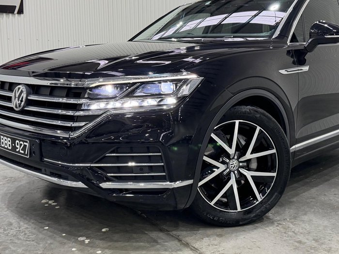 2019 Volkswagen Touareg 190TDI Launch Edition