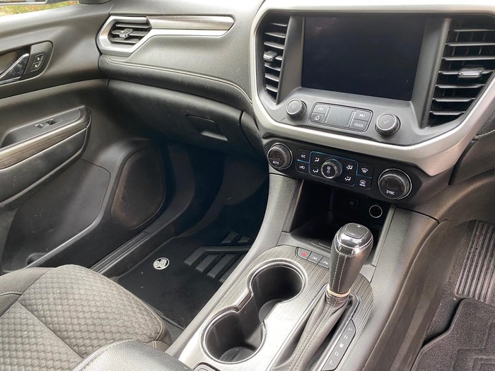 2019 Holden Acadia LT