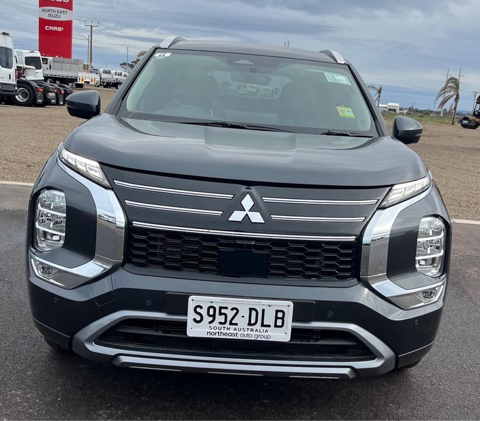 2025 Mitsubishi Outlander Aspire