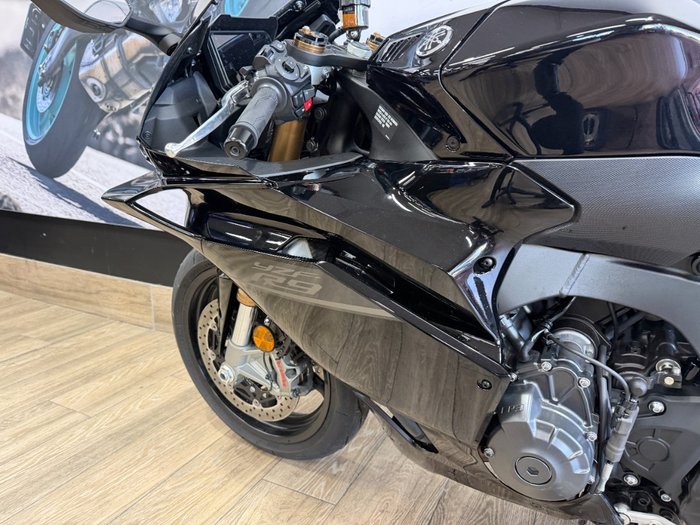 2026 Yamaha YZF-R9 Black
