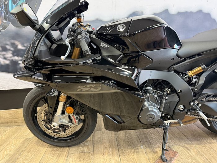 2026 Yamaha YZF-R9 Black