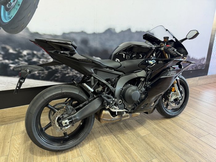 2026 Yamaha YZF-R9 Black